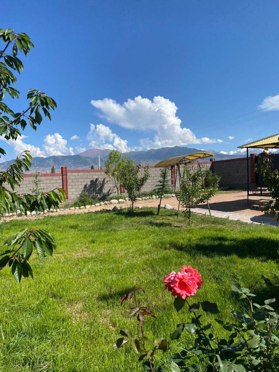 Svetlana Guest House Bokonbayevo Dış mekan fotoğraf