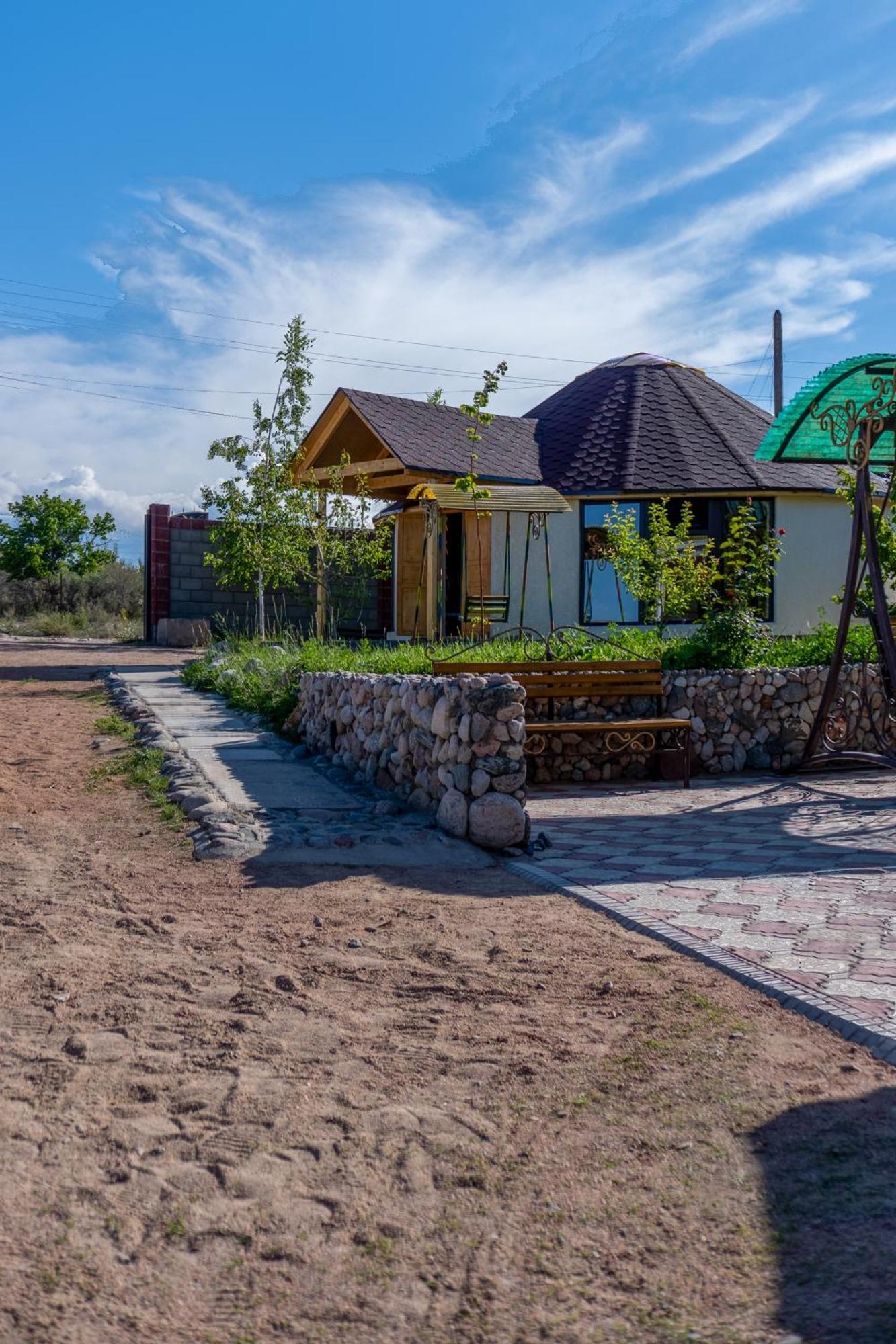 Svetlana Guest House Bokonbayevo Dış mekan fotoğraf