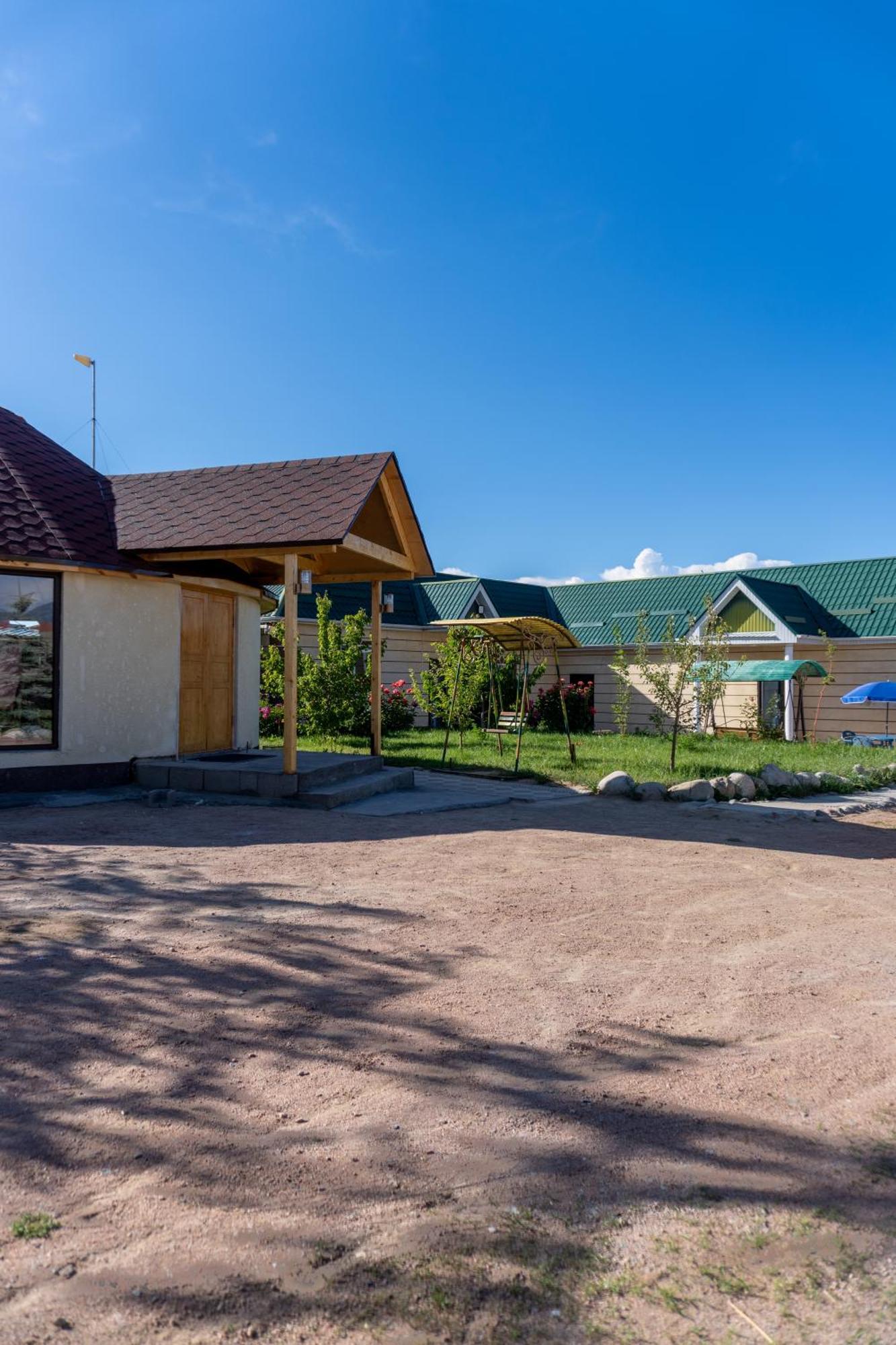 Svetlana Guest House Bokonbayevo Dış mekan fotoğraf